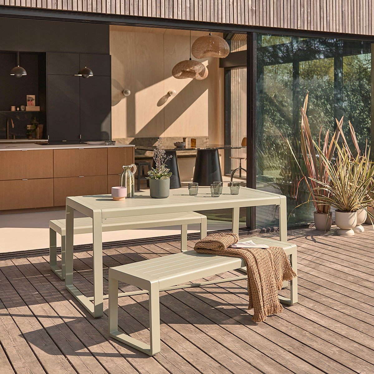 SÉLÈNE - Conjunto de muebles de jardín de aluminio verde para 4/6 pers.