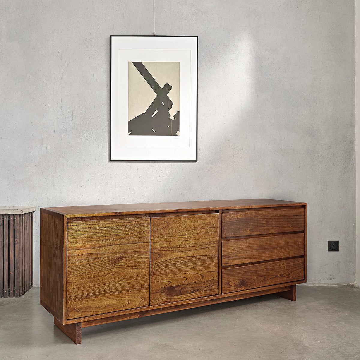 1067-commode_en_mindi_massif_finition_noyer_180_cm-03.jpg