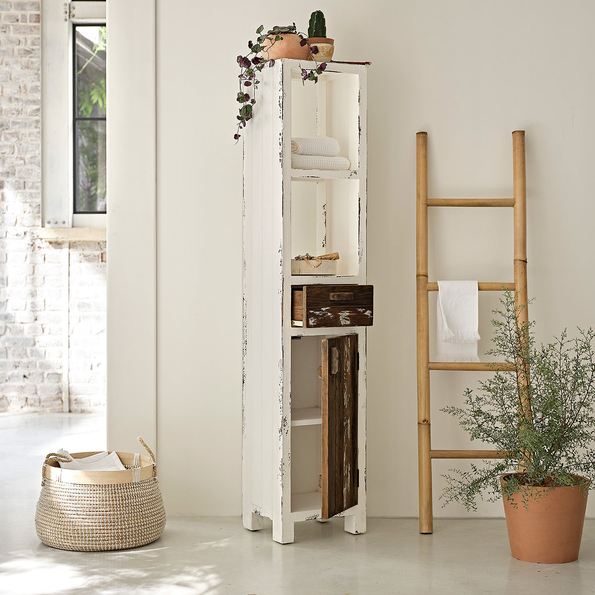 SEZANNE - Columna de baño de madera maciza reciclada 170 cm