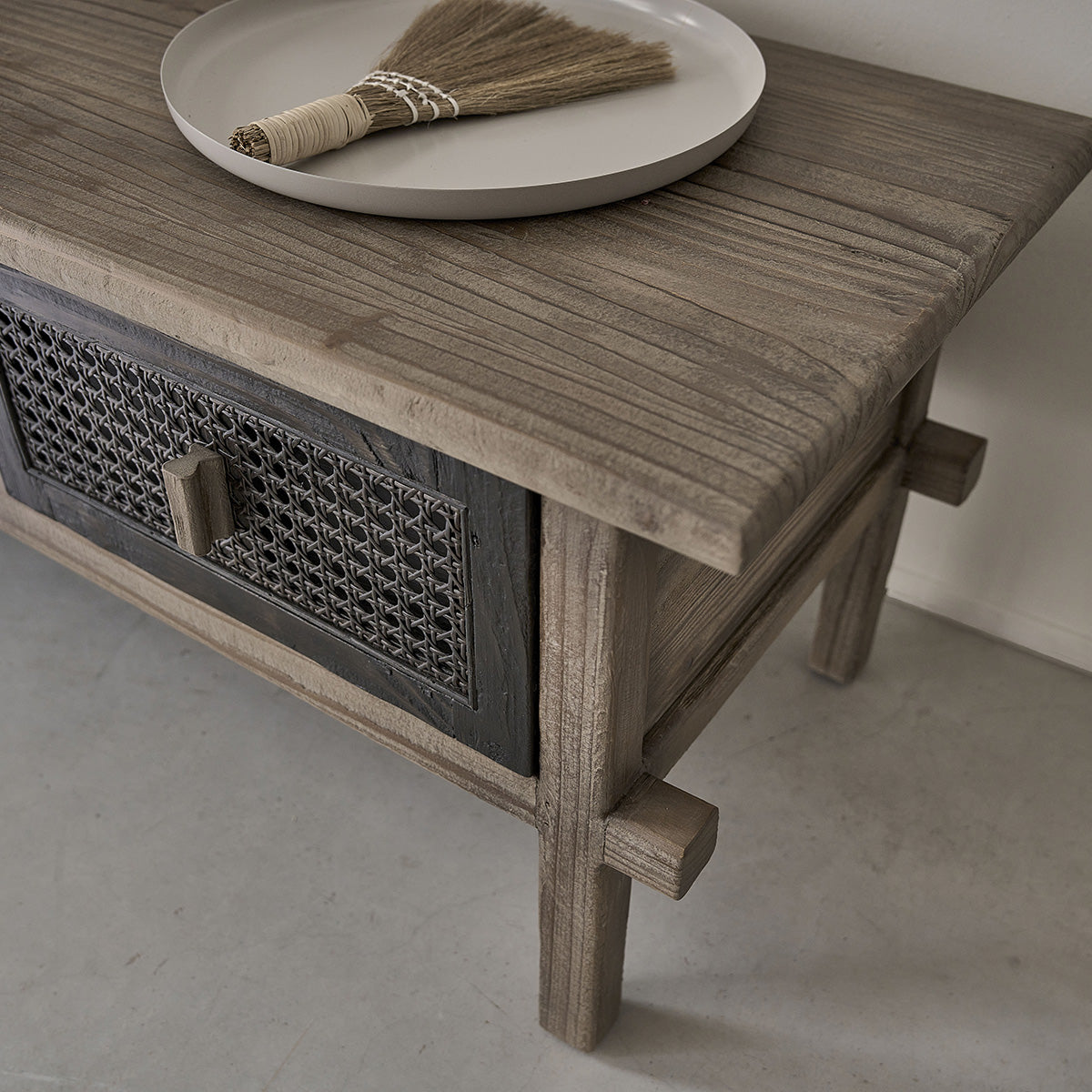 JUNKO - Mueble de TV de madera maciza reciclada 145 cm