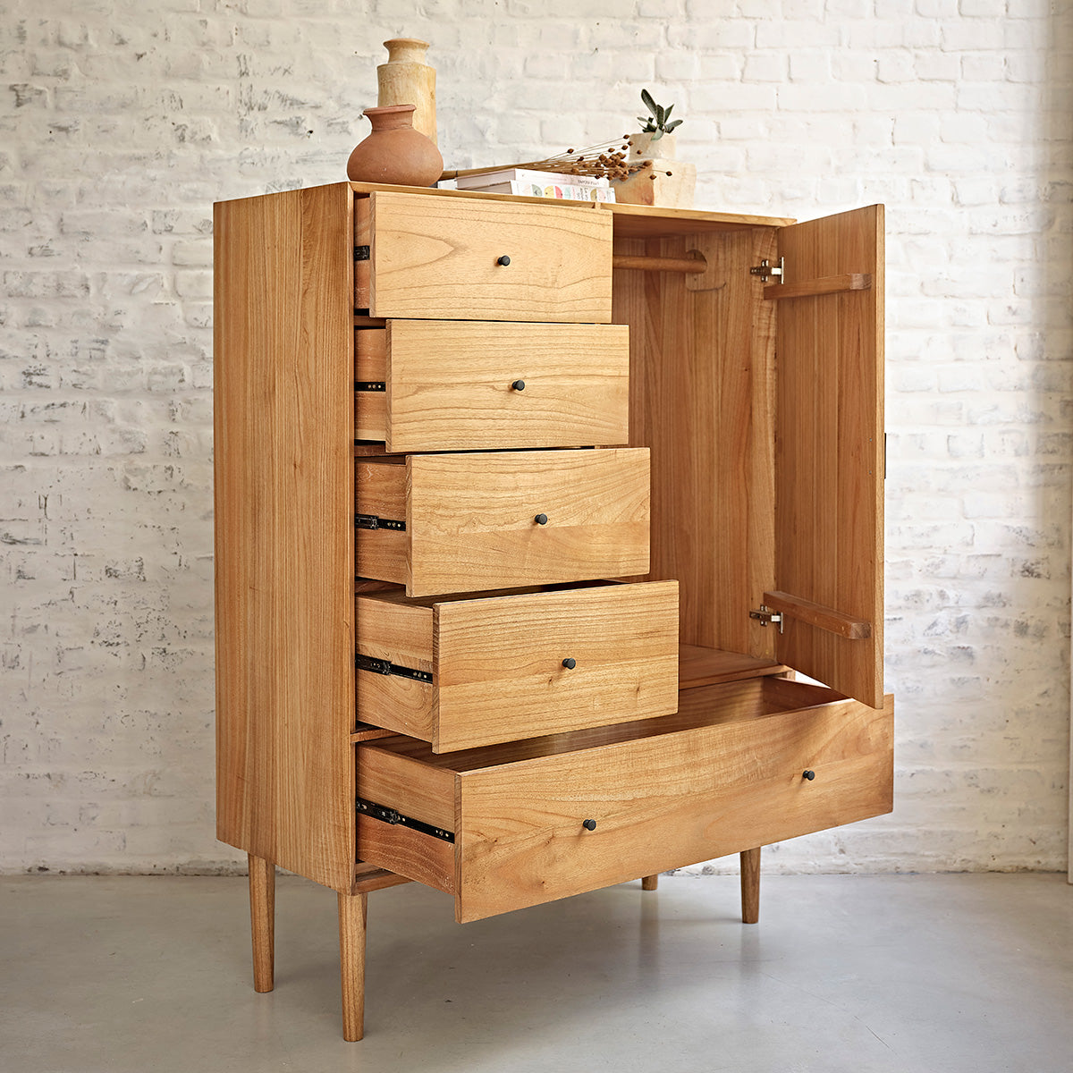 1311-armoire_en_mindi_massif_160_cm-03.jpg