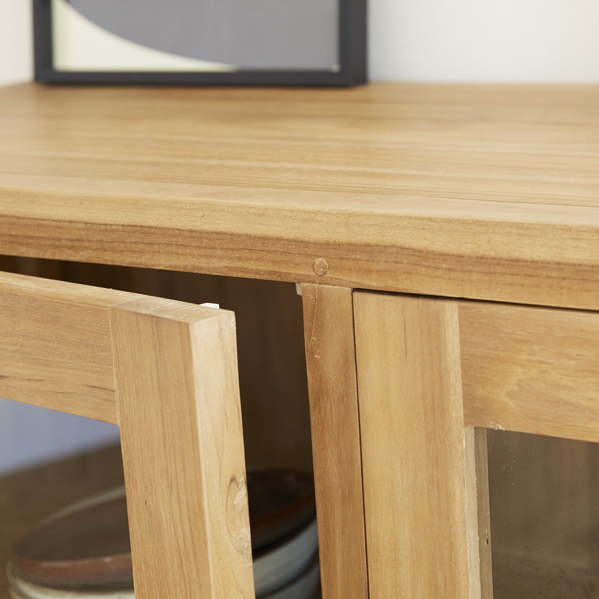 BOSTON - Aparador de teca maciza y cristal 120 cm