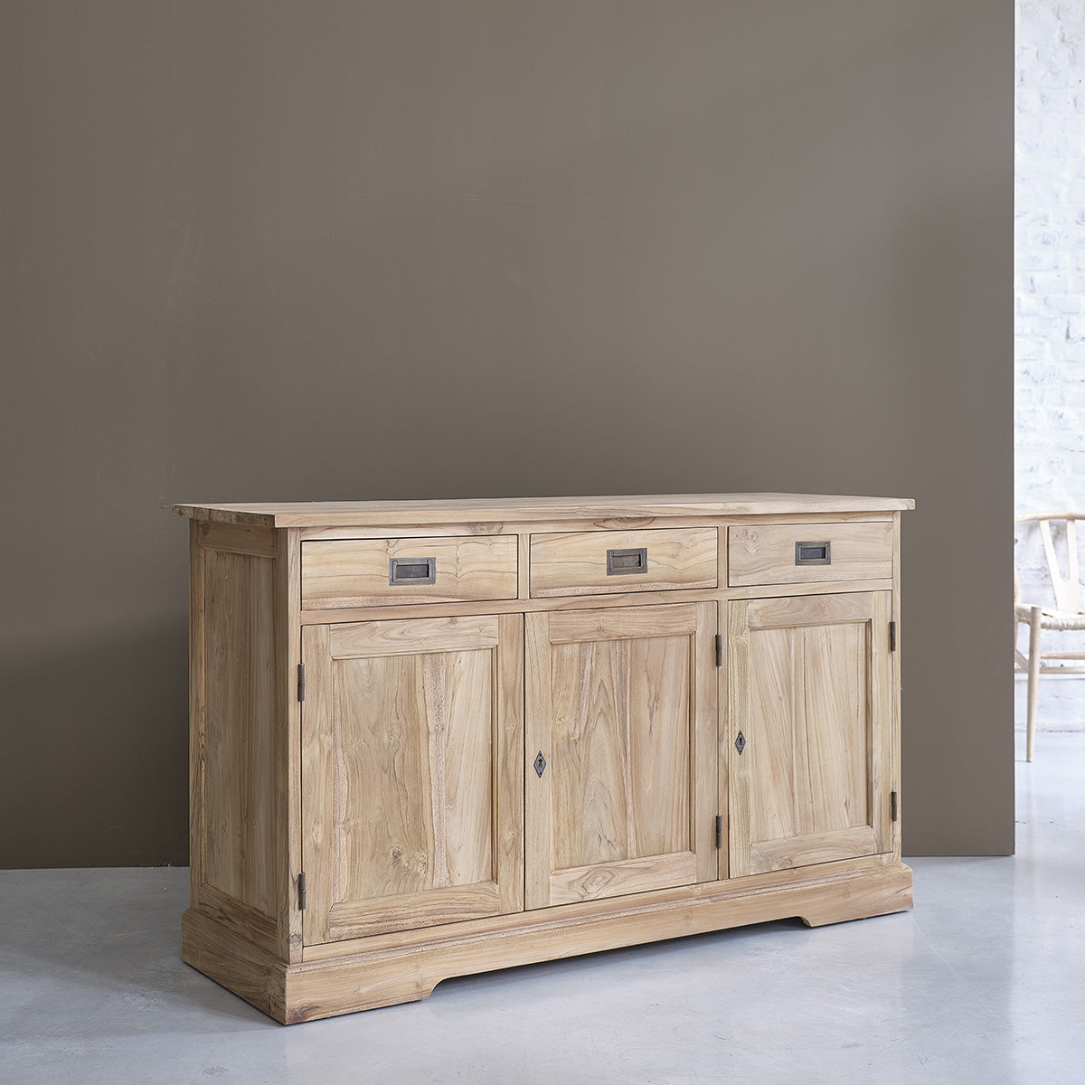 161-buffet_en_teck_massif_150_cm-03.jpg