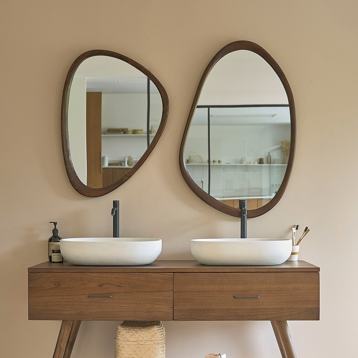 1654-miroir_en_mindi_massif_finition_noyer_90x60_cm-05.jpg