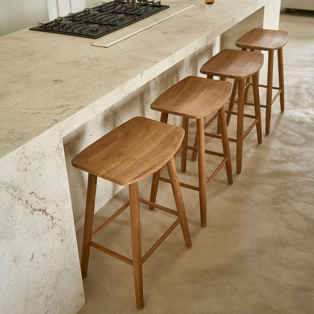 AMBRE - Juego de 2 taburetes de teca maciza de 65 cm