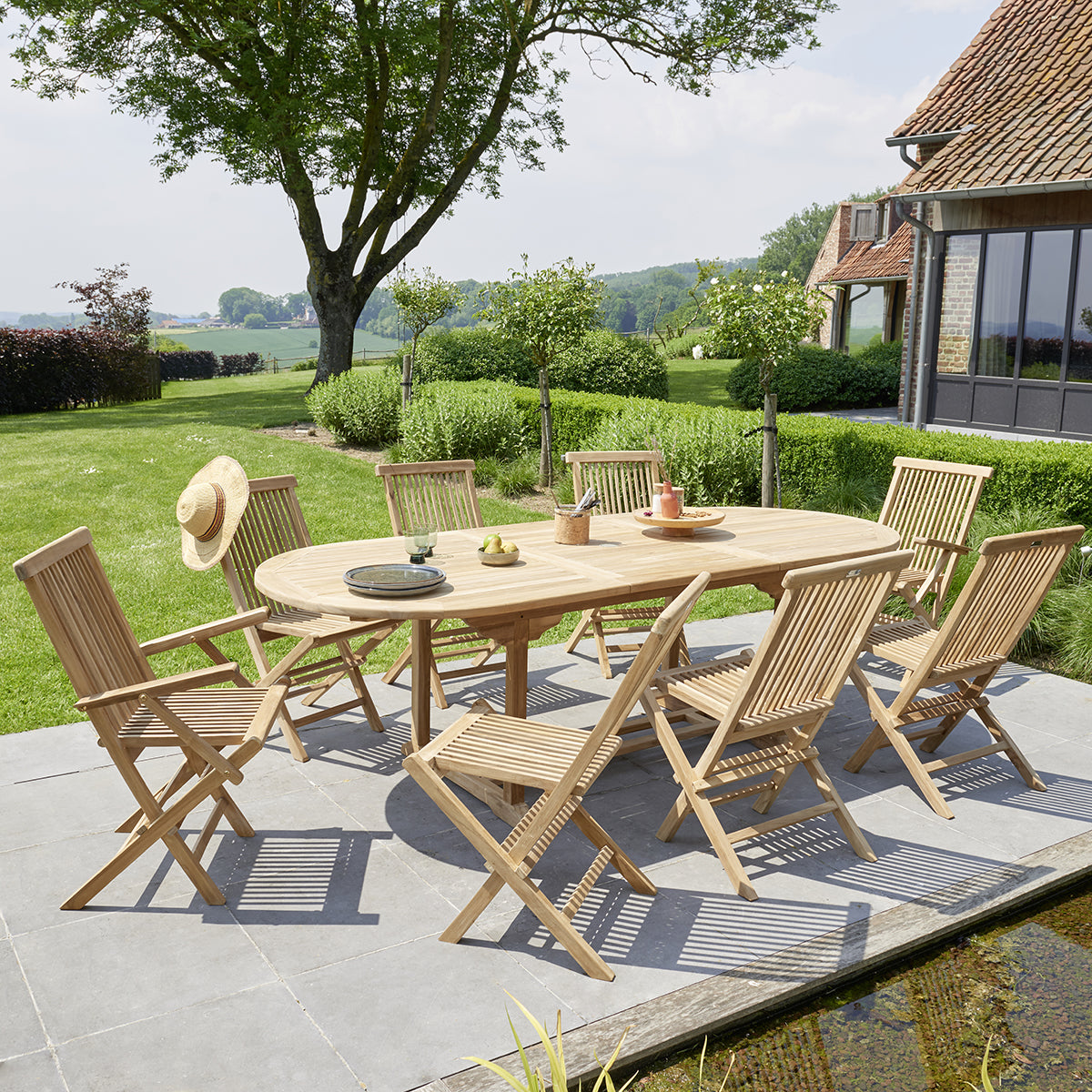 311-salon_de_jardin_extensible_en_teck_8_a_10_places-01.jpg