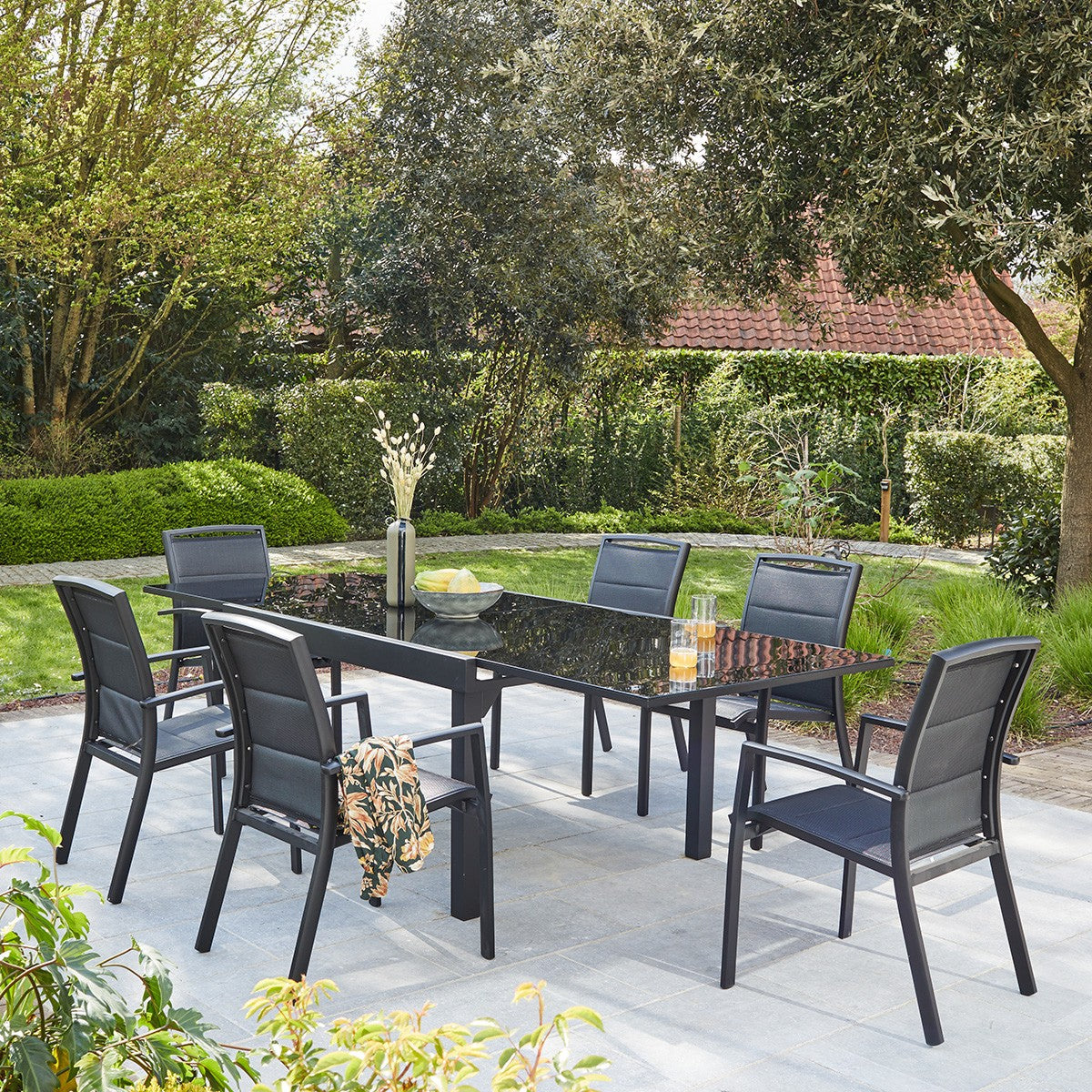 5019-table_de_jardin_en_aluminium_noir_extensible_8_10_pers-06.jpg