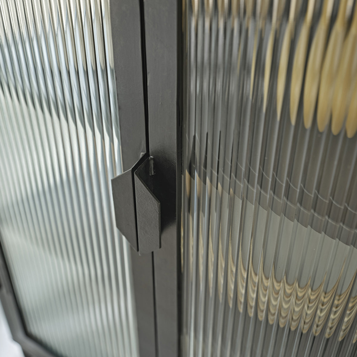 OCTAV - Aparador de metal y cristal acanalado de 70 cm