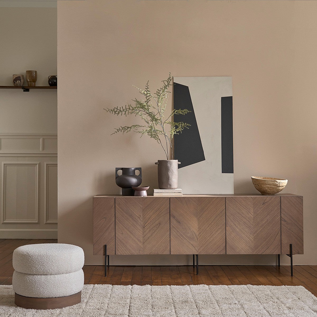 TANE - Puf de mindi macizo y tejido bouclette blanco Ø55 cm