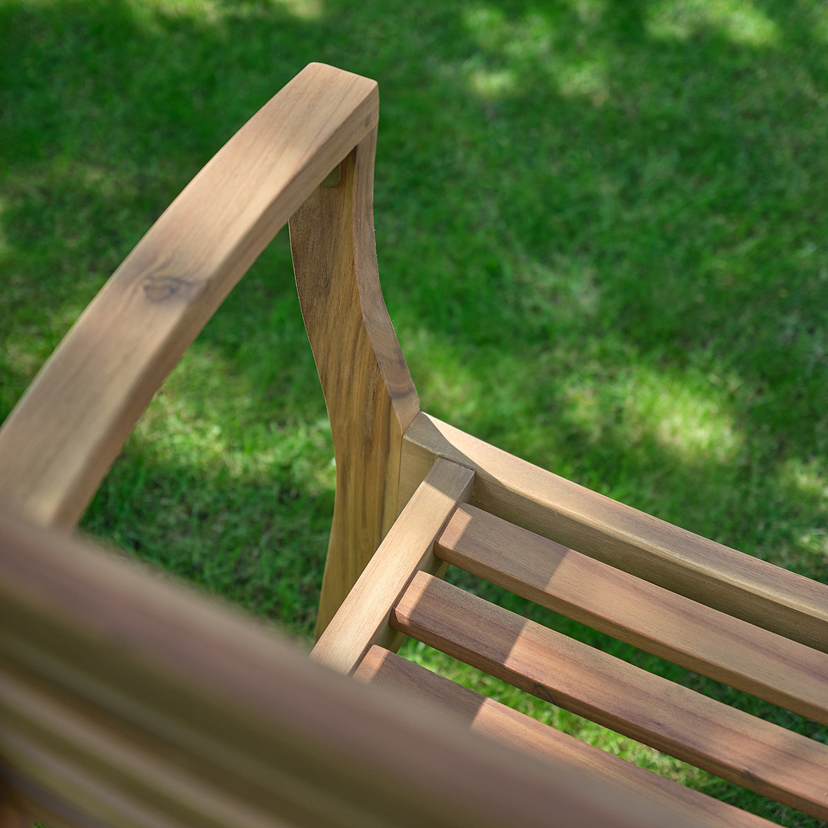 SDJ0019-salon_de_jardin_en_acacia_massif_huile_4_pers-06.jpg