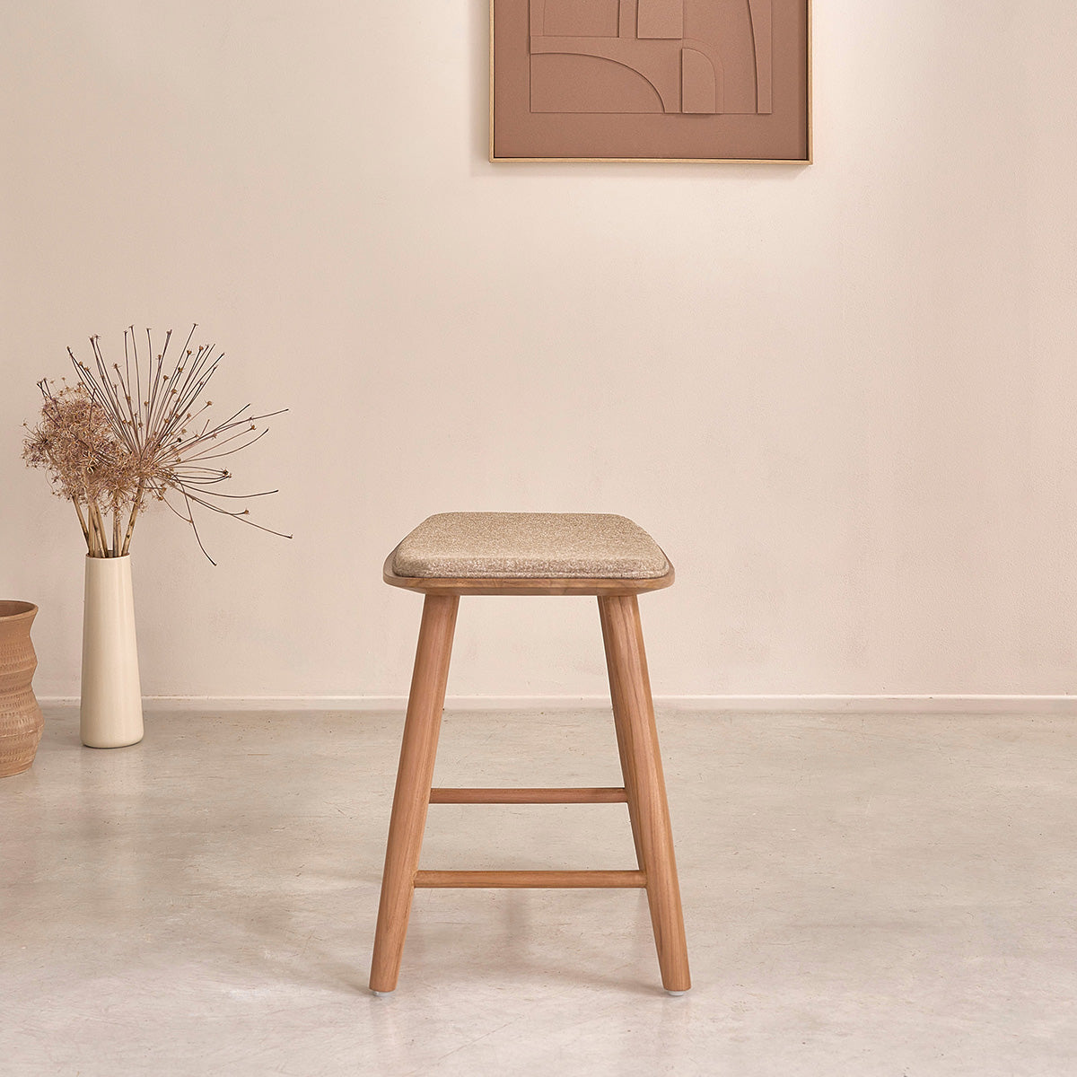 TCB0017-tabouret_de_bar_en_teck_massif_et_velours_grege_45_cm-03.jpg