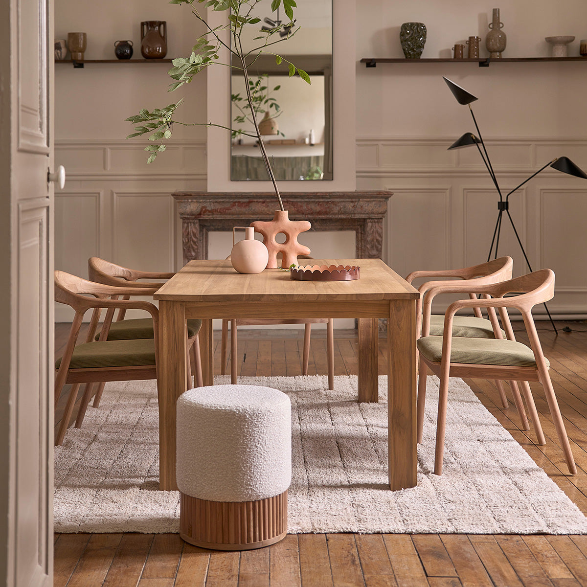 AMBRE - Silla de teca maciza con asiento de terciopelo acanalado caqui