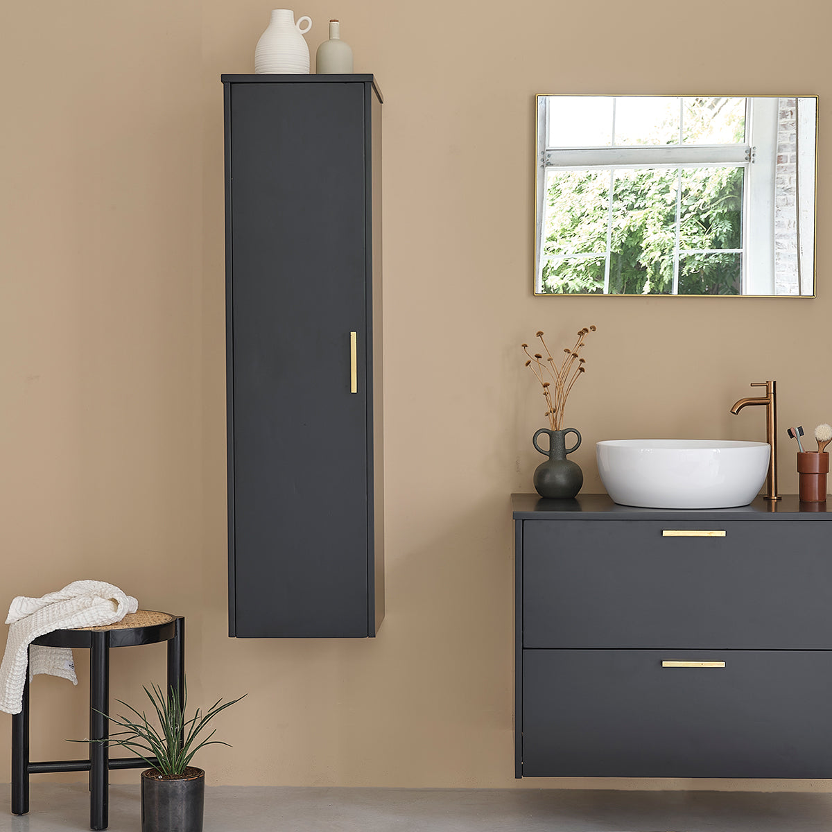 LUNA - Columna de baño negra de acacia 130 cm