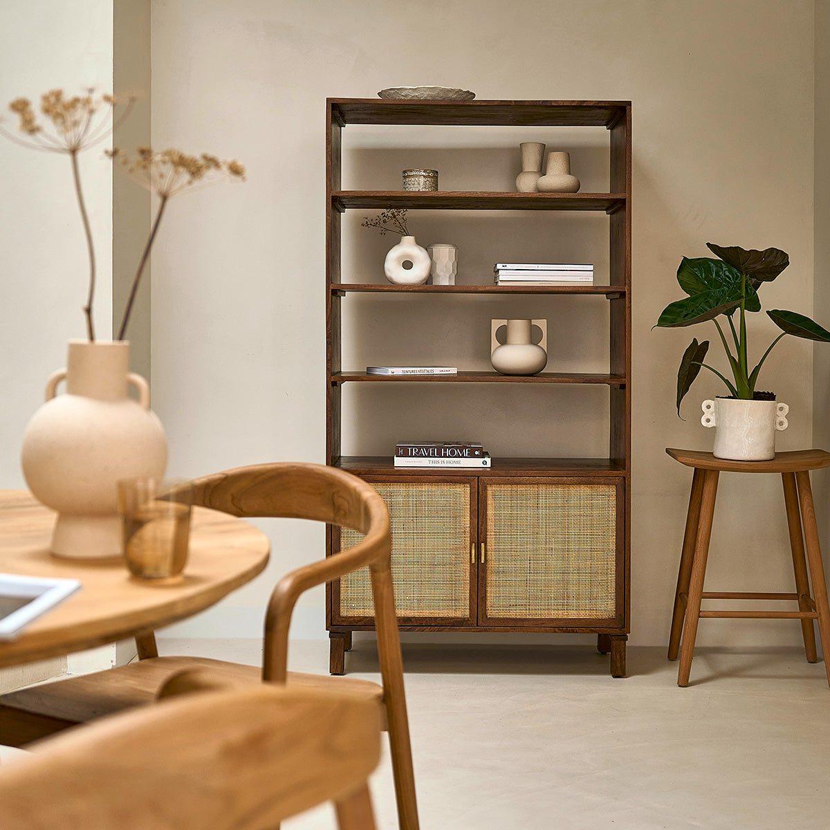 RAPHAEL - Librería de mango con acabado de nogal y rejilla de 170 cm