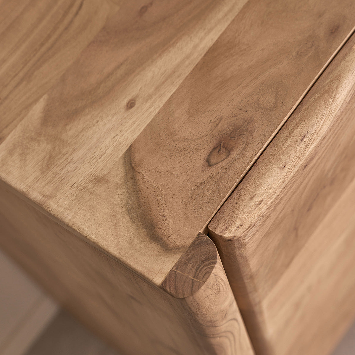 CALI - Aparador de madera maciza de acacia de 150 cm