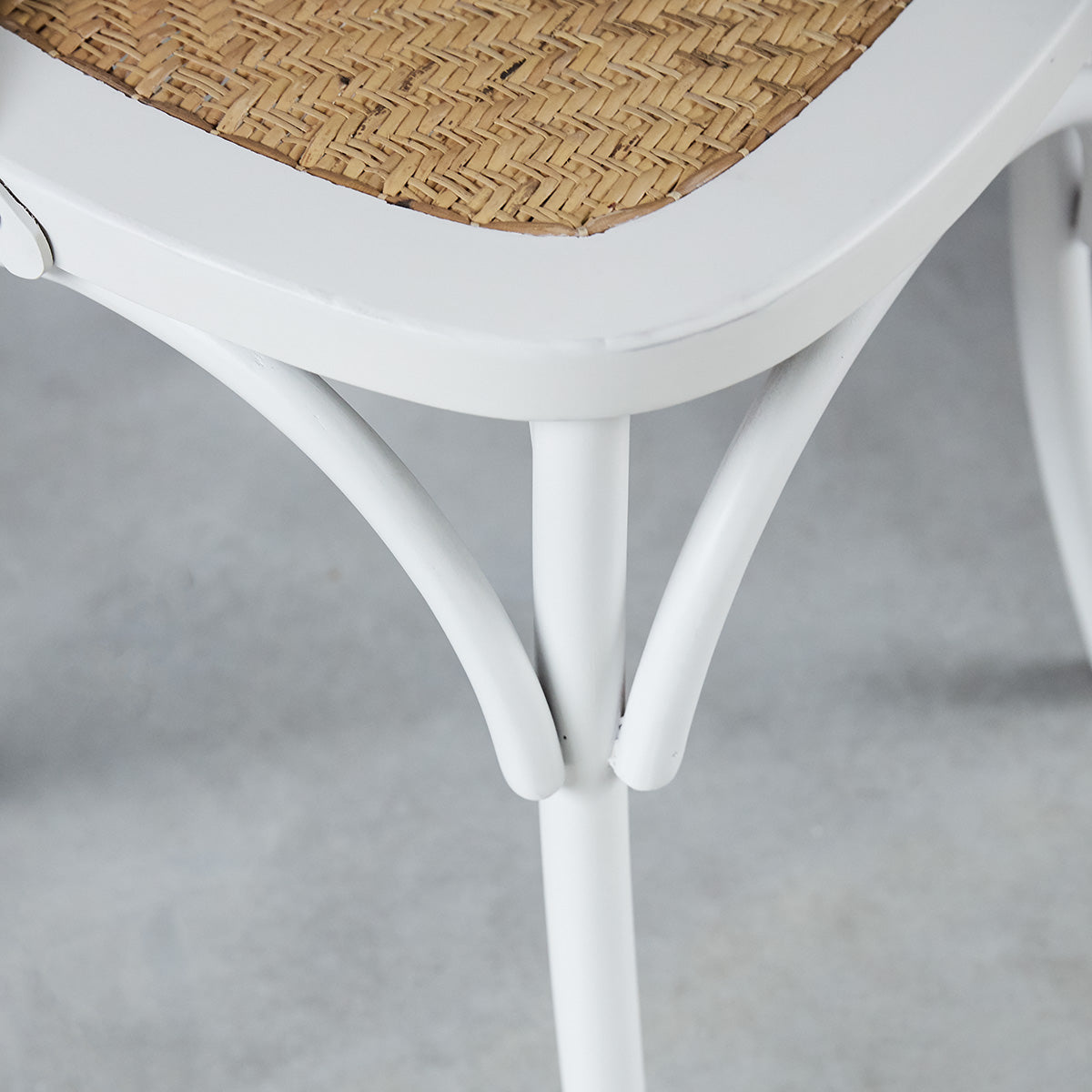 LONDRES - Silla bistró de caoba maciza y ratán blanco