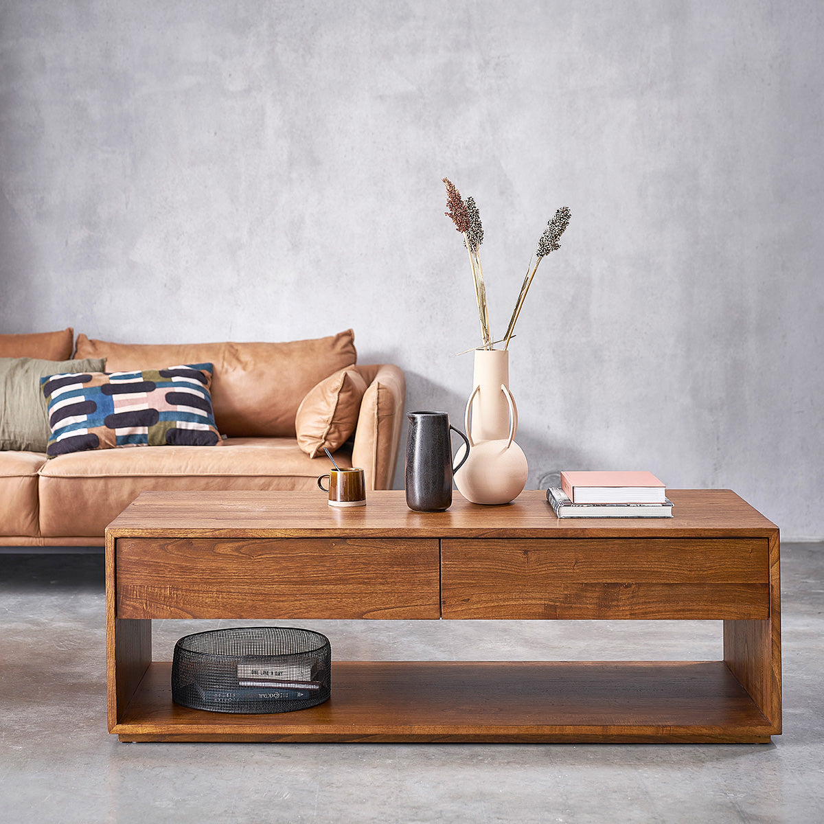 MILO - Mesa de centro de mindi macizo acabado nogal 140 cm