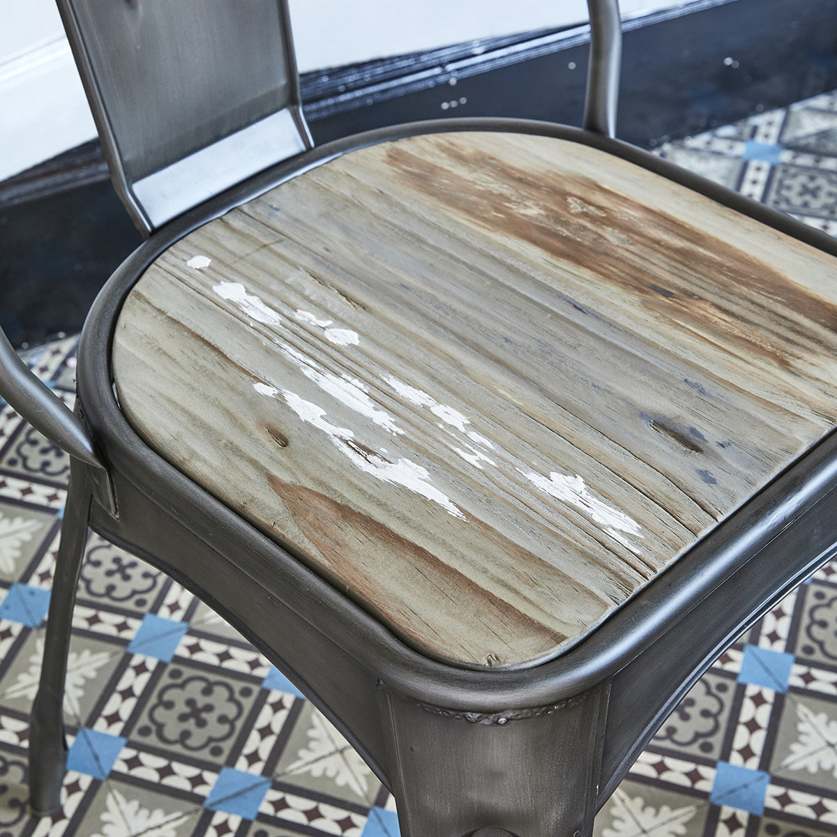 INDUS - Silla de madera reciclada maciza y metal
