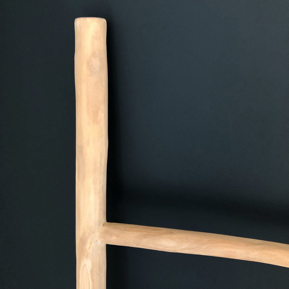 CLARA - Toallero escalera de teca maciza 150 cm