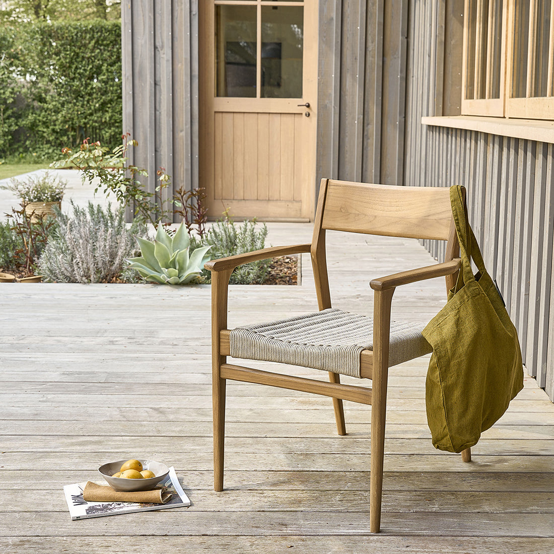 LIVIE - Sillón de jardín de teca maciza y cuerda beige