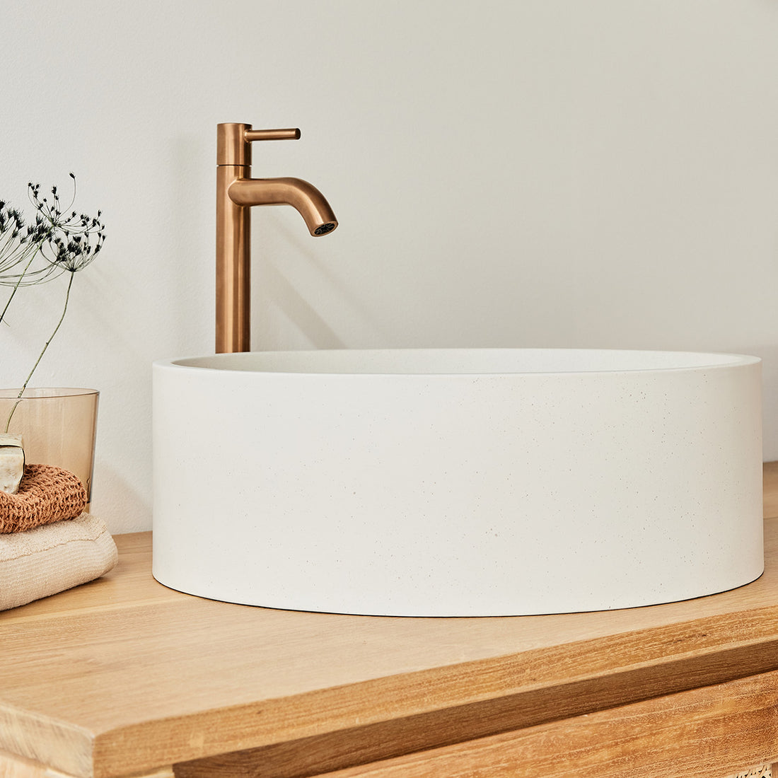 LENA - Lavabo de hormigón beige Ø37 cm