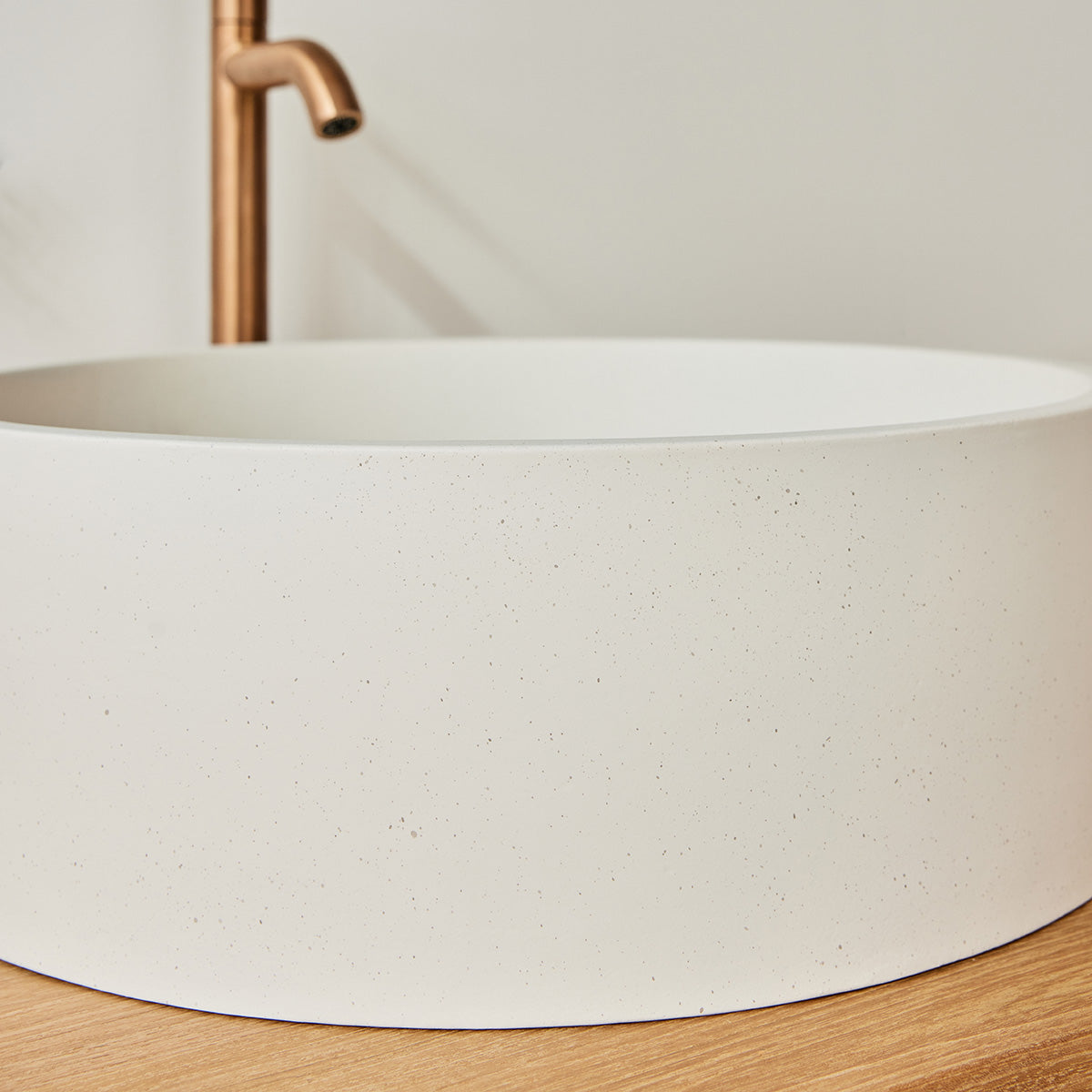 LENA - Lavabo de hormigón beige Ø37 cm