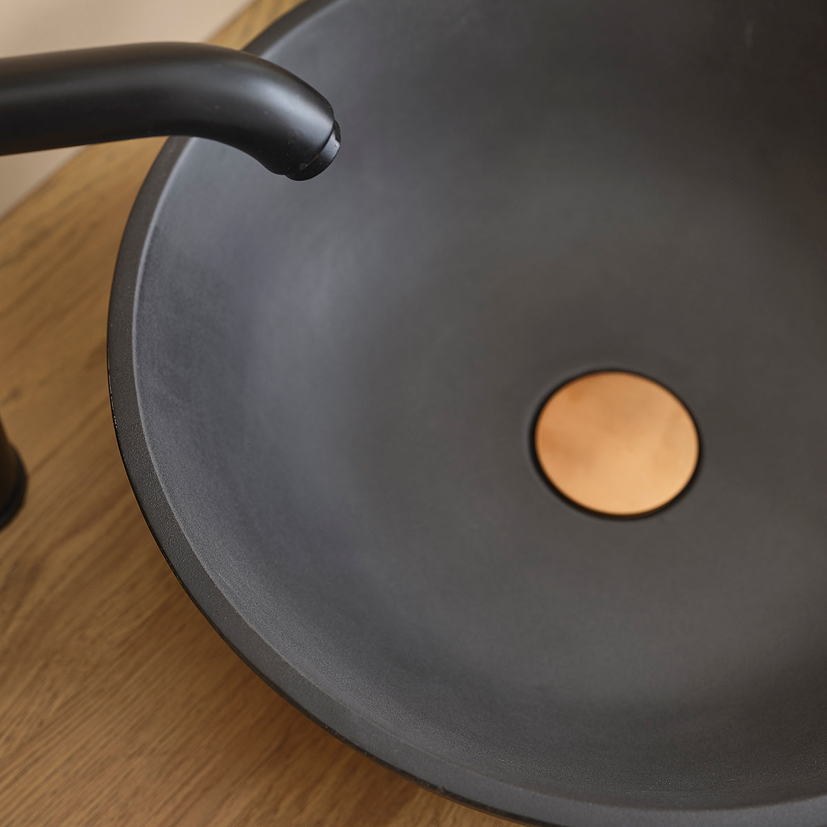 PURE - Lavabo de hormigón gris Ø37 cm