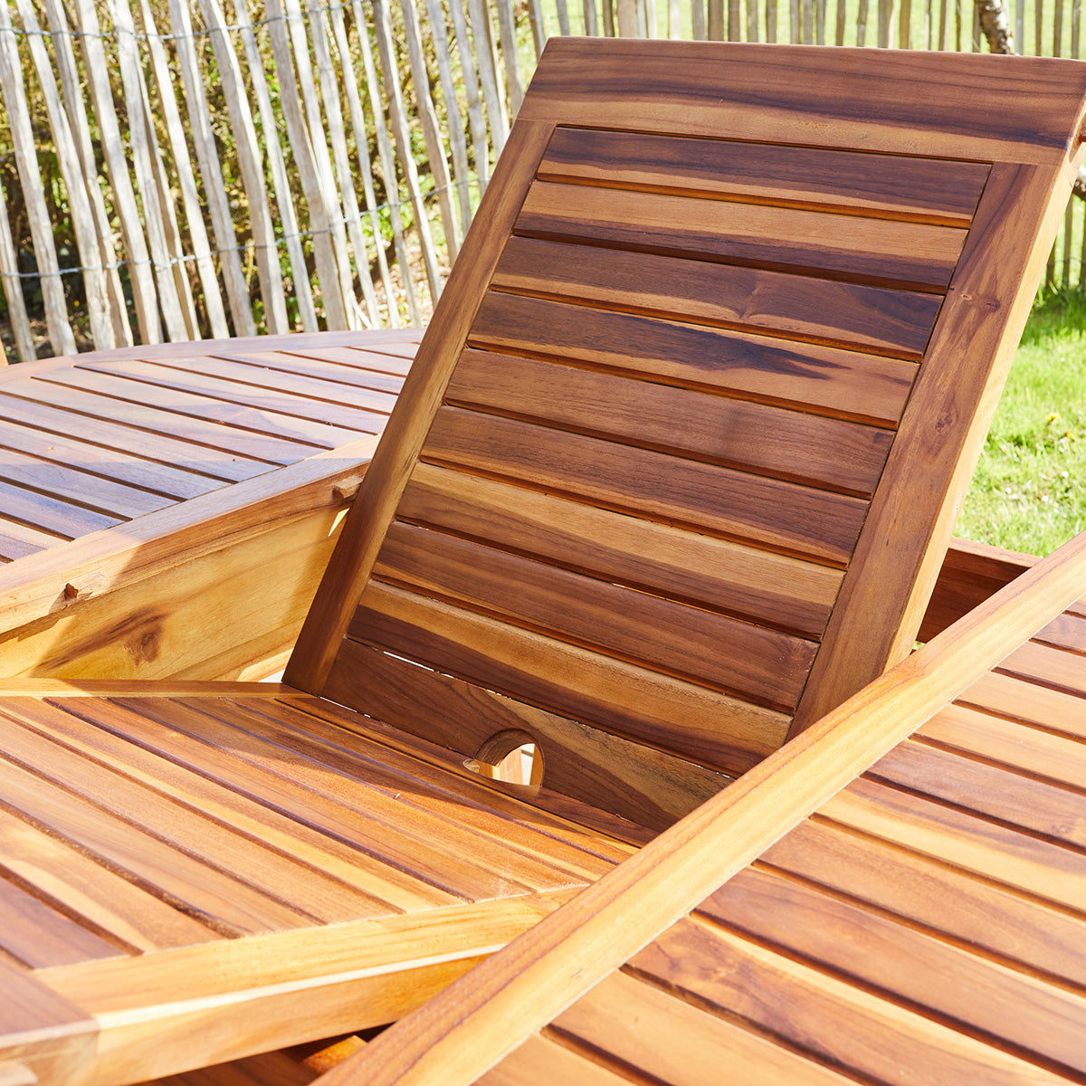 BALI - Mesa de exterior ovalada extensible de teca maciza para 6/8 pers.
