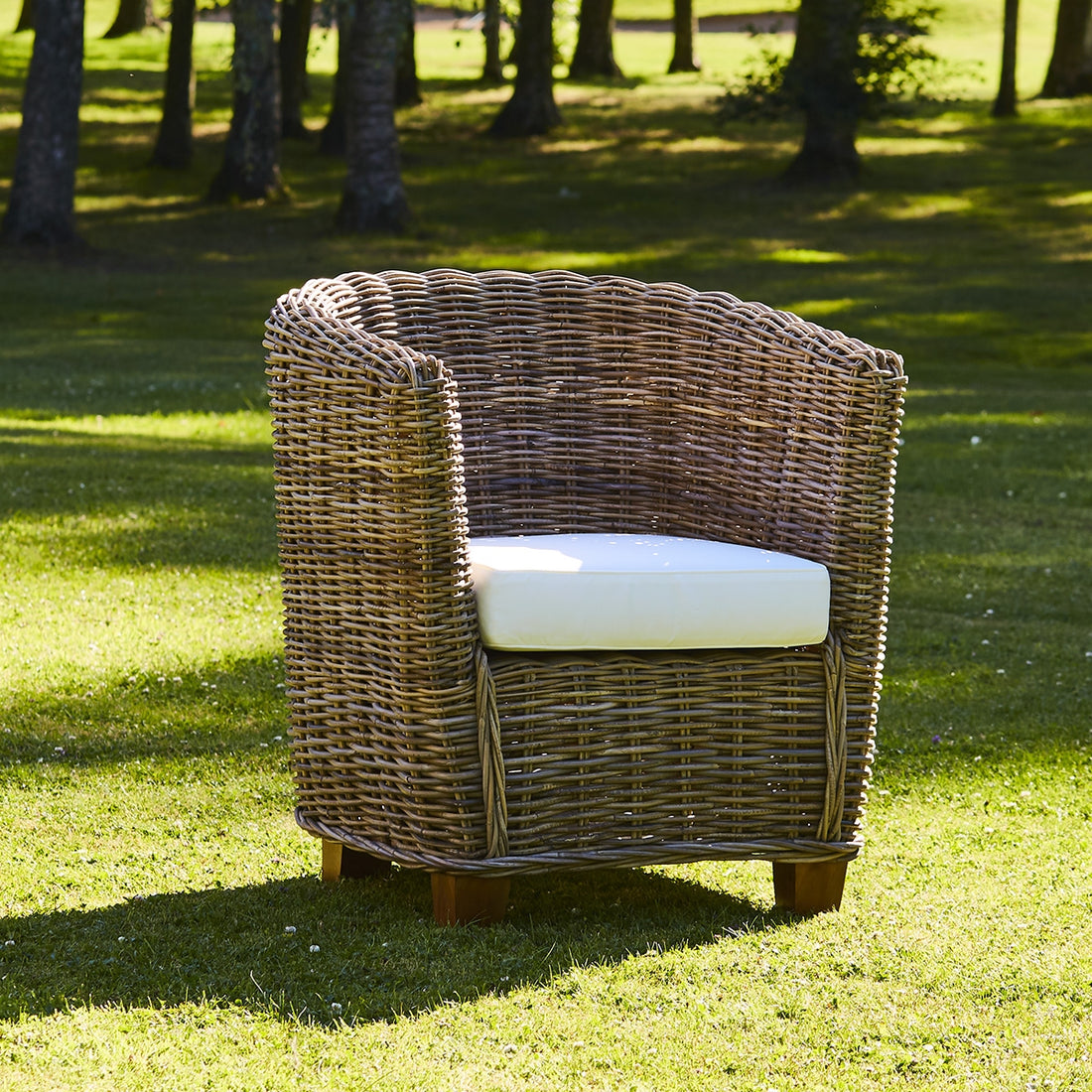 MUSA - Sillón de kubu natural