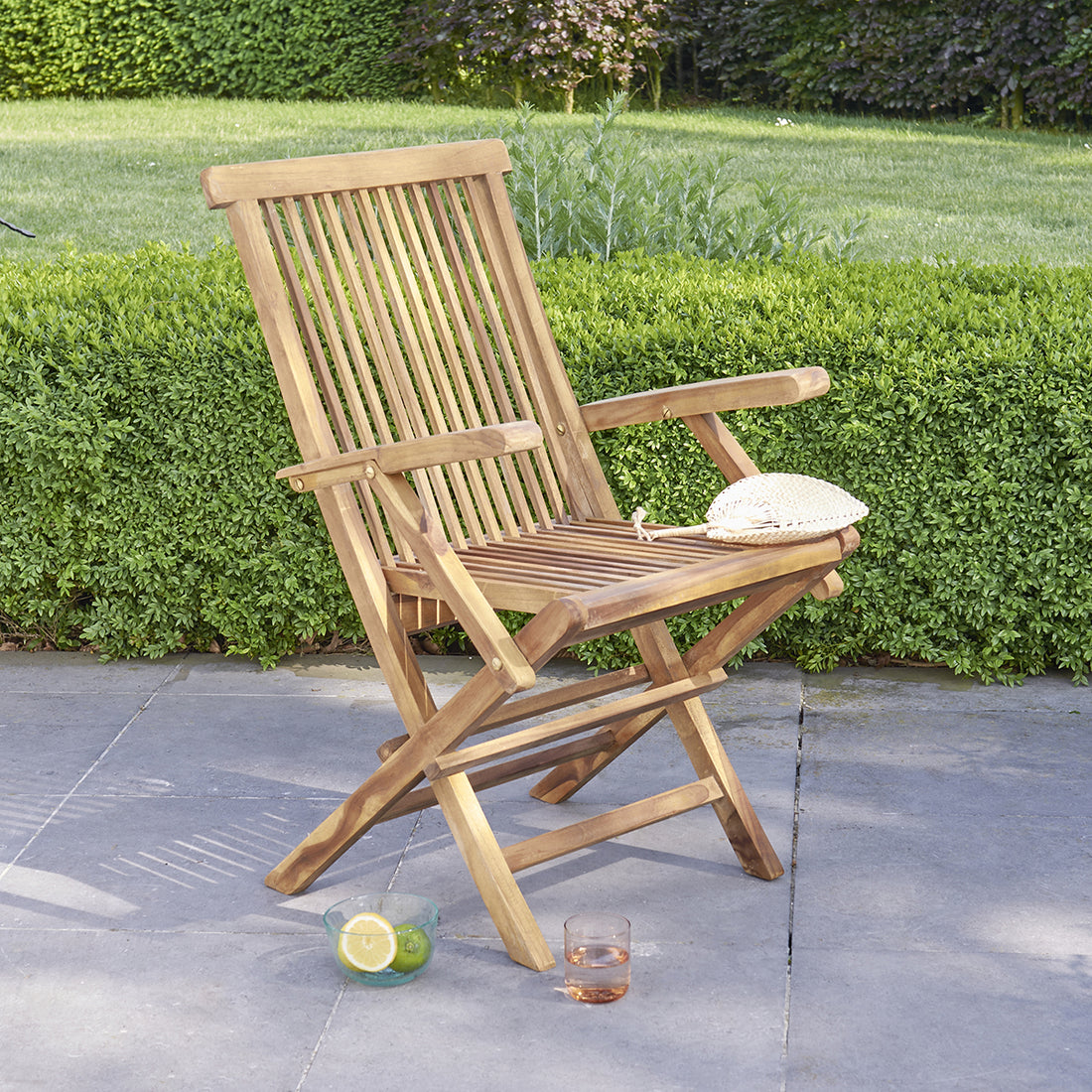 BALI - Sillón de exterior plegable de teca maciza aceitada BALI