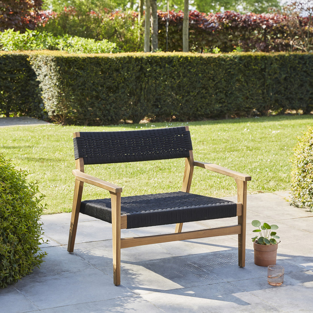 ESTHER - Sillón de exterior de teca maciza y cuerda