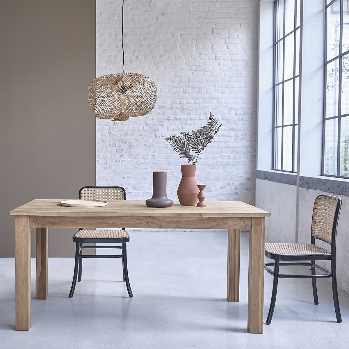 ARON - Lote de 2 sillas de caoba maciza y rejilla