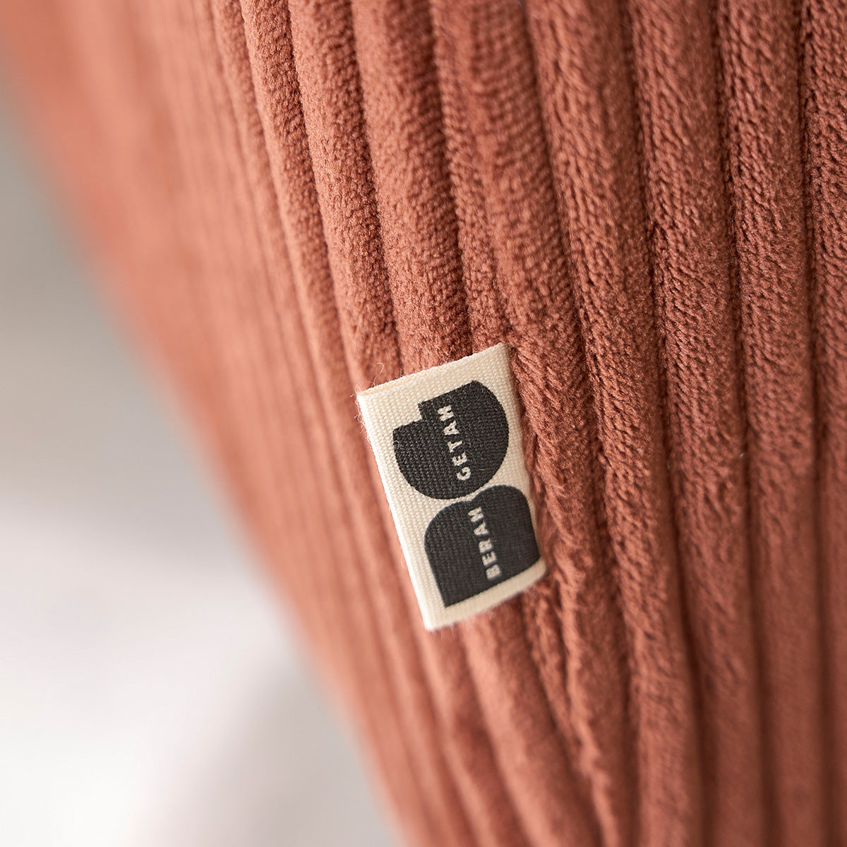 ALPHONSE - Sofá recto de 4 plazas en terciopelo terracota