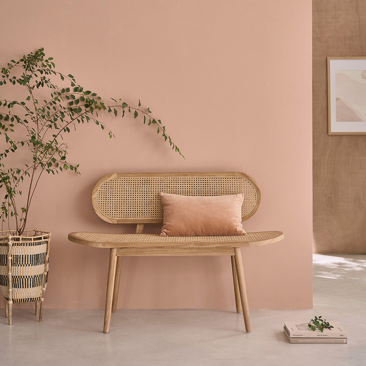 LOÉ - Banco de teca maciza y rejilla de 120 cm