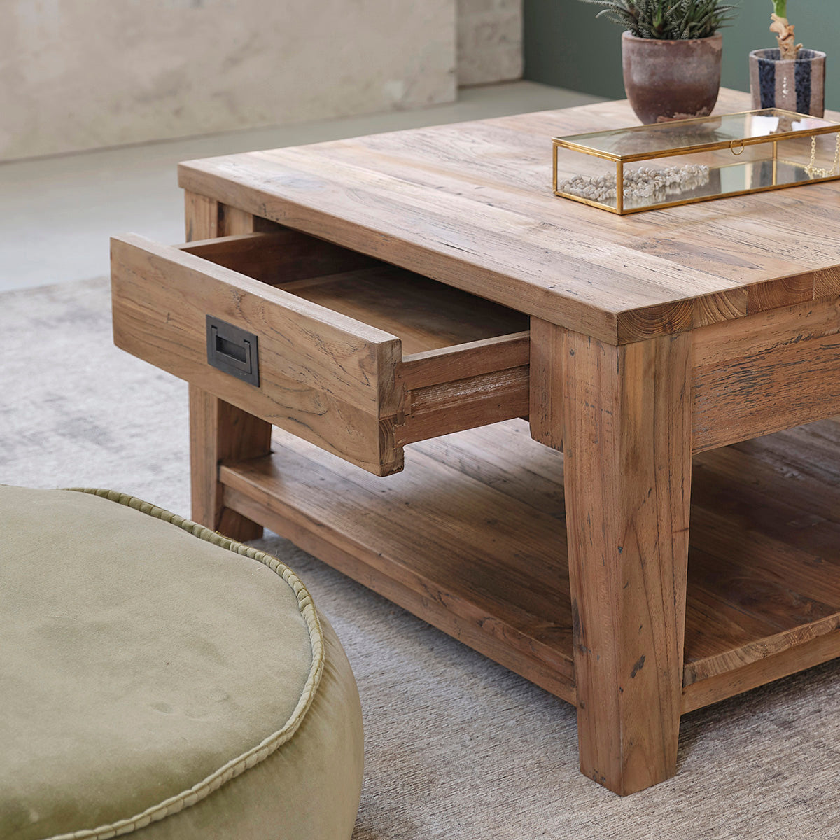 CARGO - Mesa baja de teca maciza reciclada de 80 cm