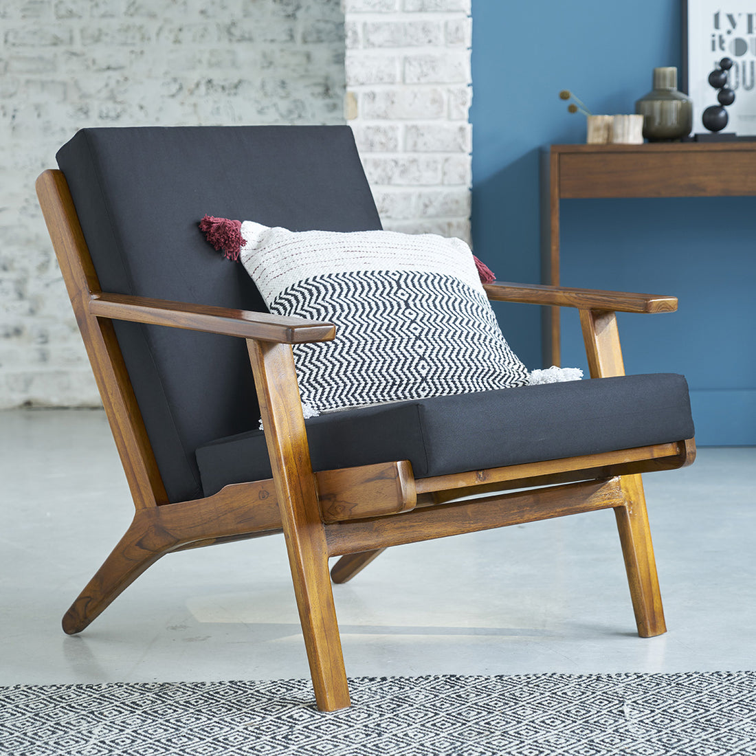 AUGUSTE - Sillón escandinavo de teca maciza
