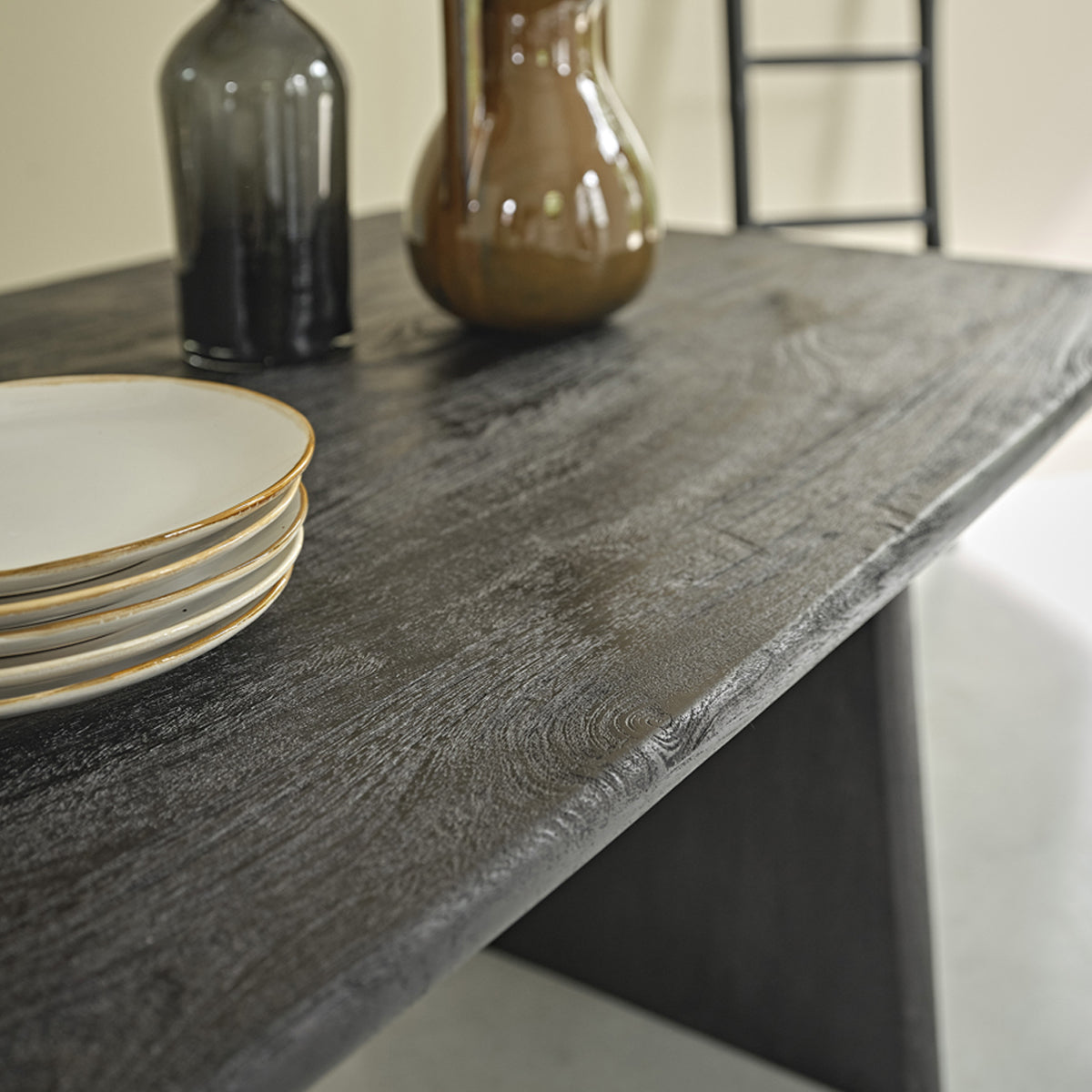 LUCKY - Mesa de mango macizo para 6/8 pers.