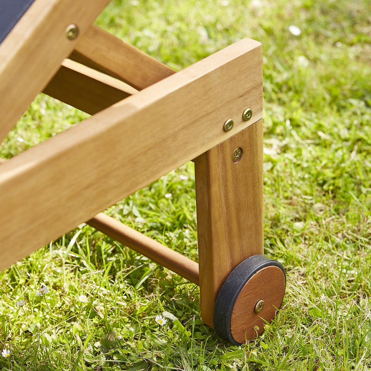 HANOÏ - Tumbona de acacia maciza y textileno negro