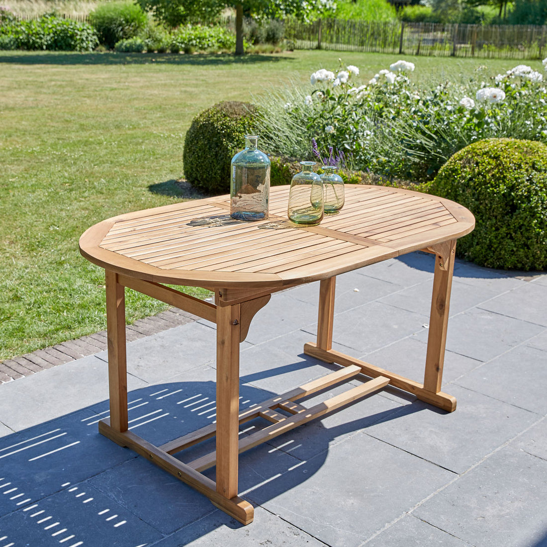 HANOÏ - Mesa de exterior ovalada extensible de acacia maciza FSC para 6/8 pers. HANOÏ