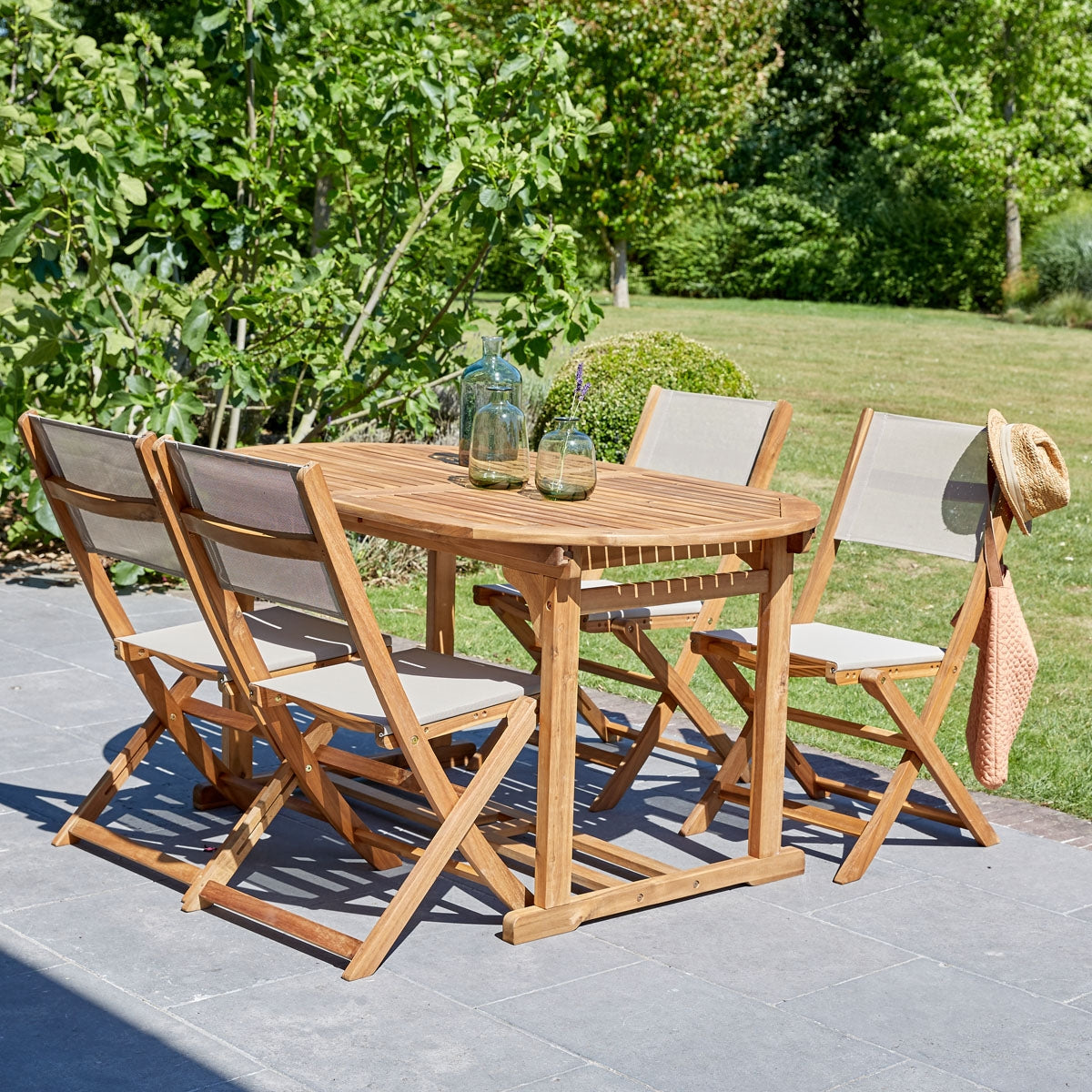 HANOÏ - Salón de exterior de acacia maciza y textileno gris para 4 pers.