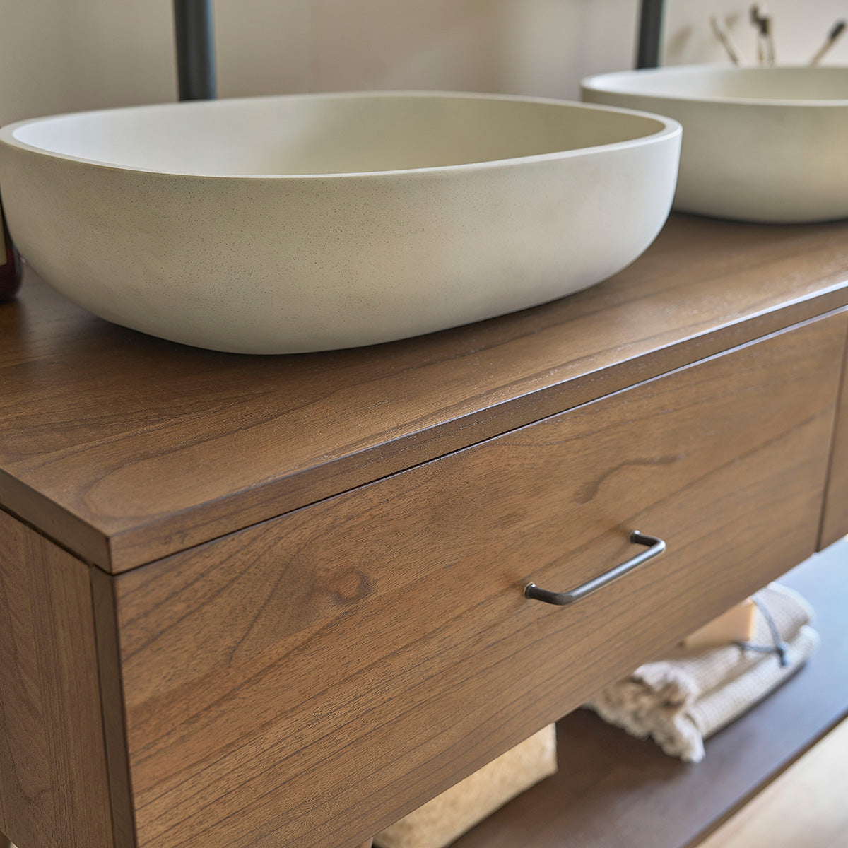 CALIXTE - Mueble de baño de mindi macizo 135 cm