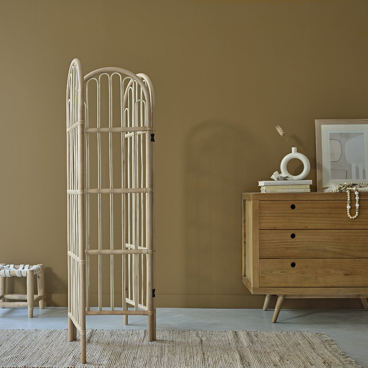 BOHO - Biombo de ratán calado