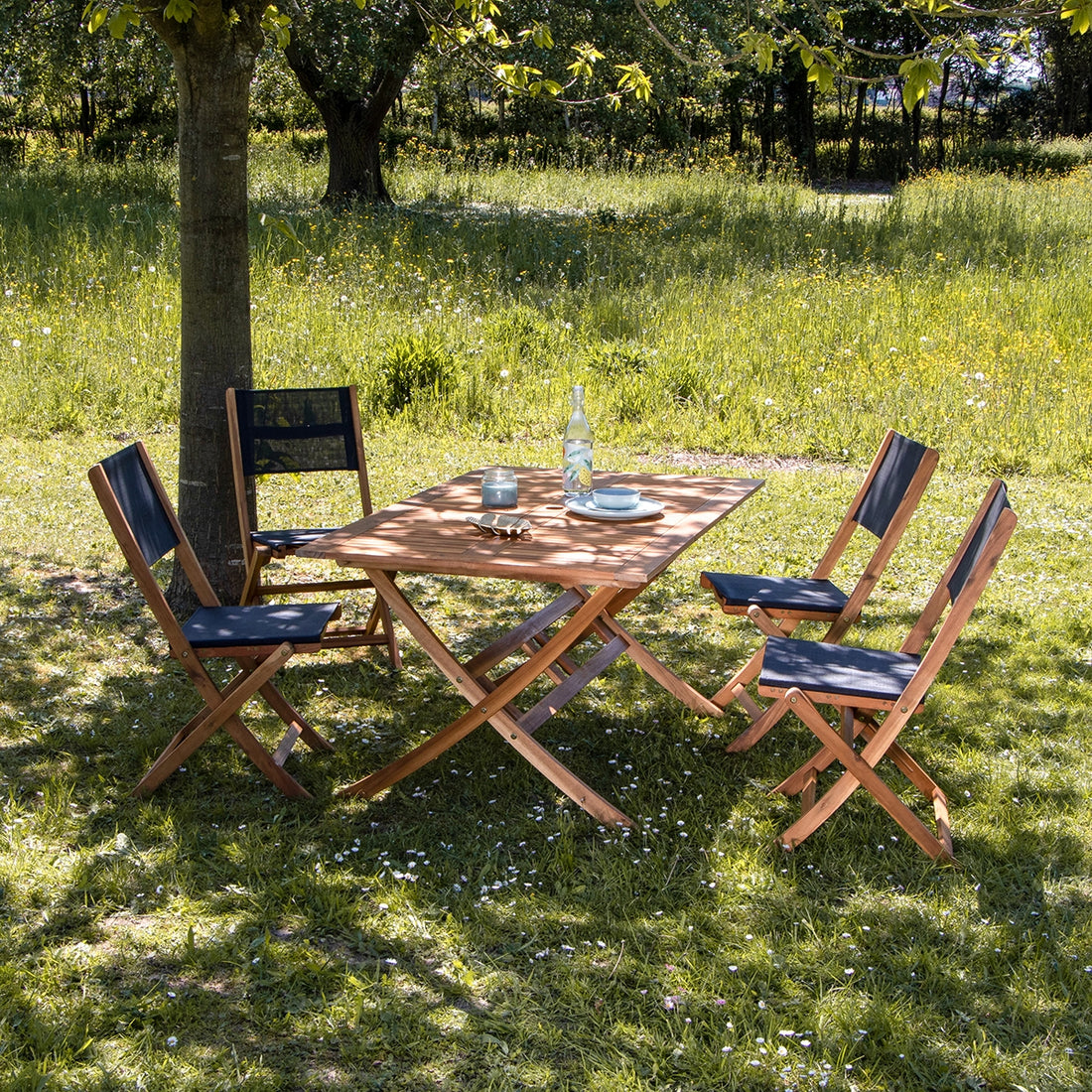HANOÏ - Salón de exterior de acacia maciza y textileno negro de 4 pers.