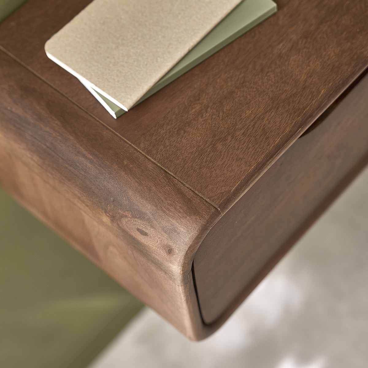 SOFIA - Mesita de noche de madera maciza de mango, 50 cm