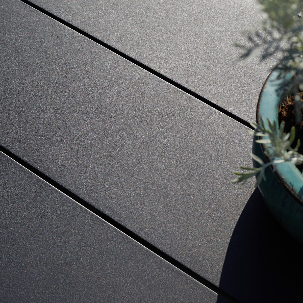 IBIZA - Mesa de exterior de aluminio negro para 6 pers.