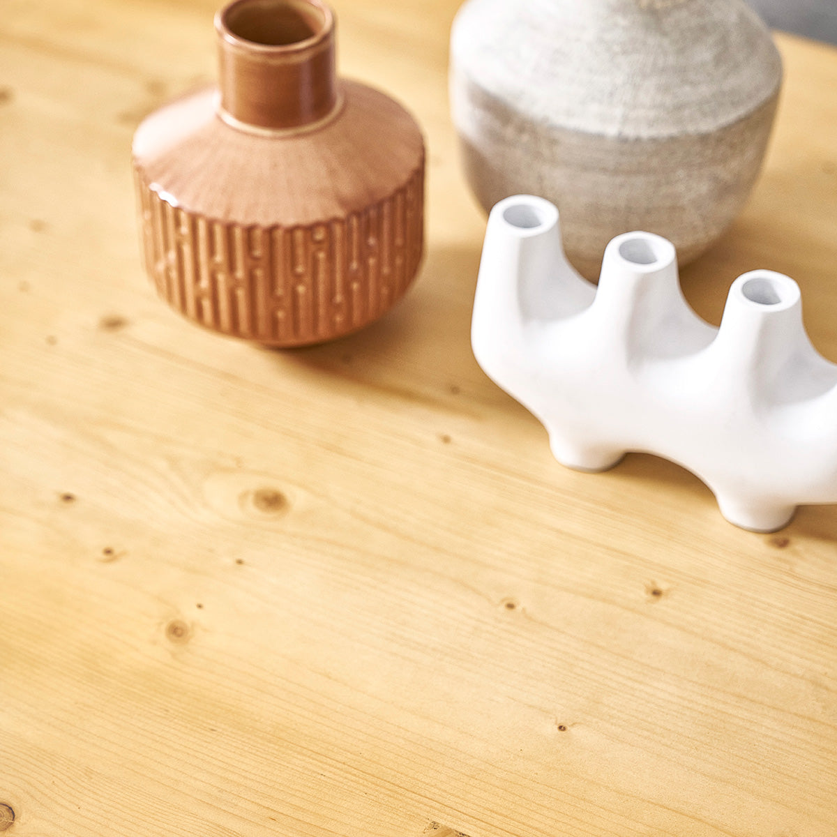 ROBIN - Mesa de pino macizo y metal para 6 pers.