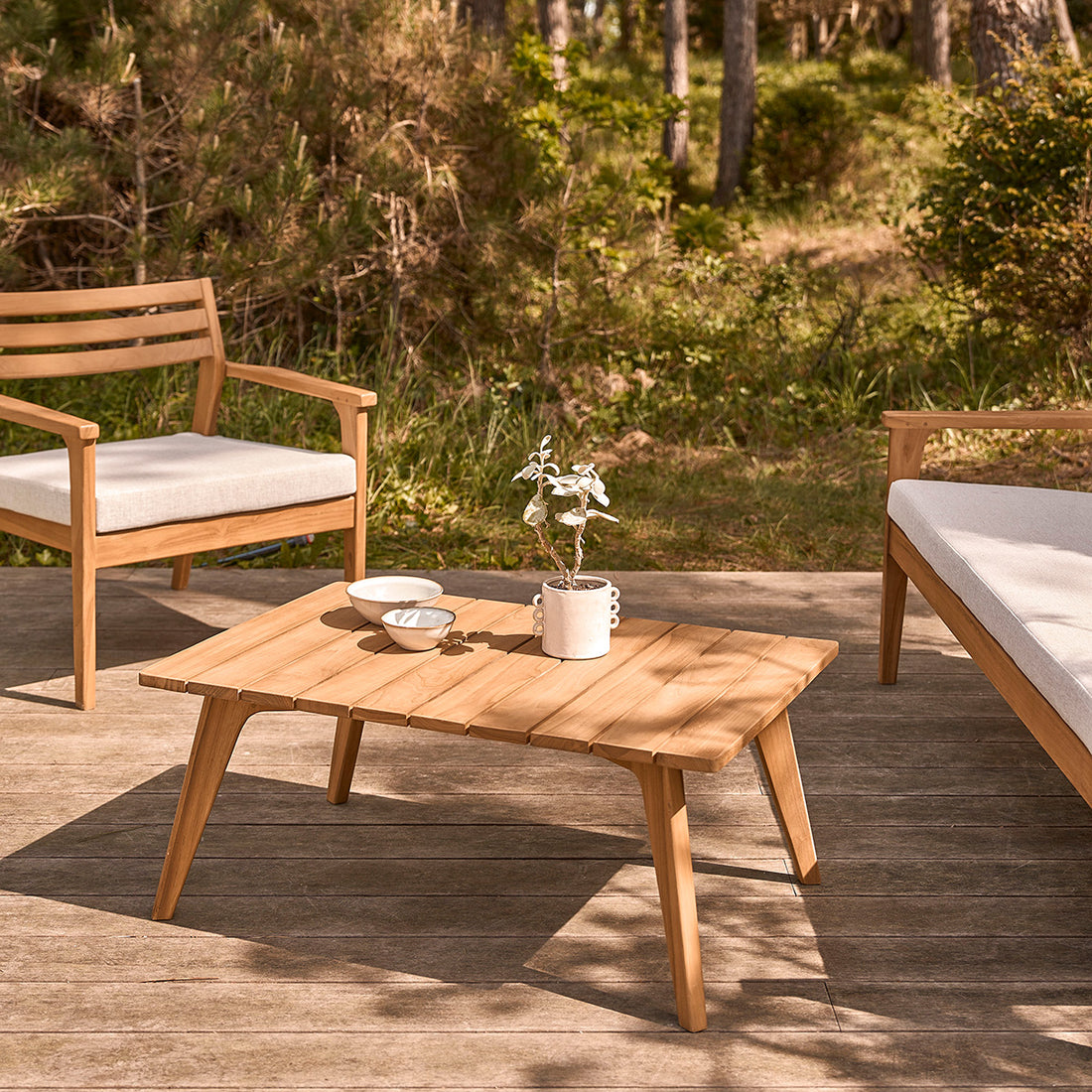 BARI - Mesa baja de exterior de teca maciza