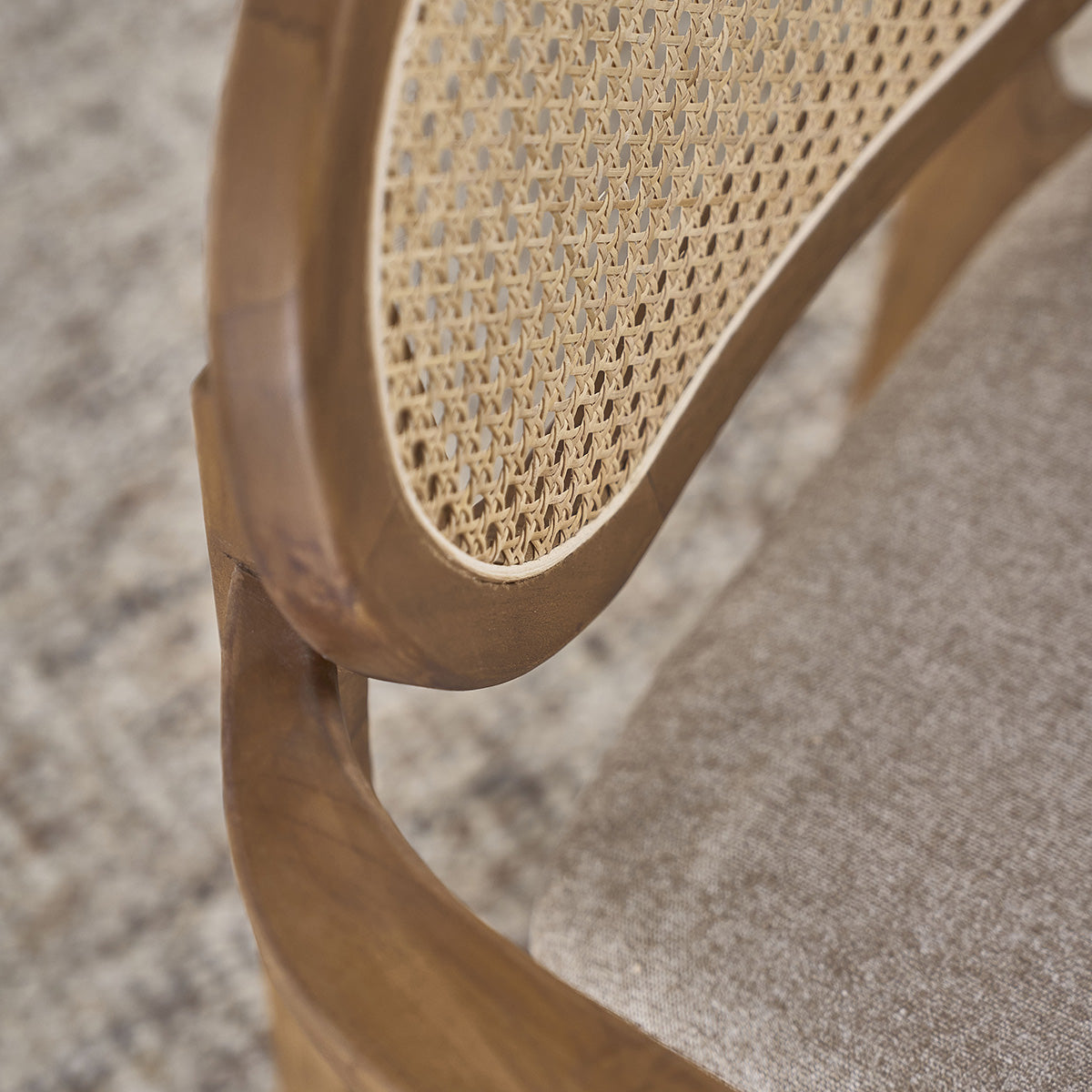 SABI - Sillón de teca maciza, rejilla y tela color crudo