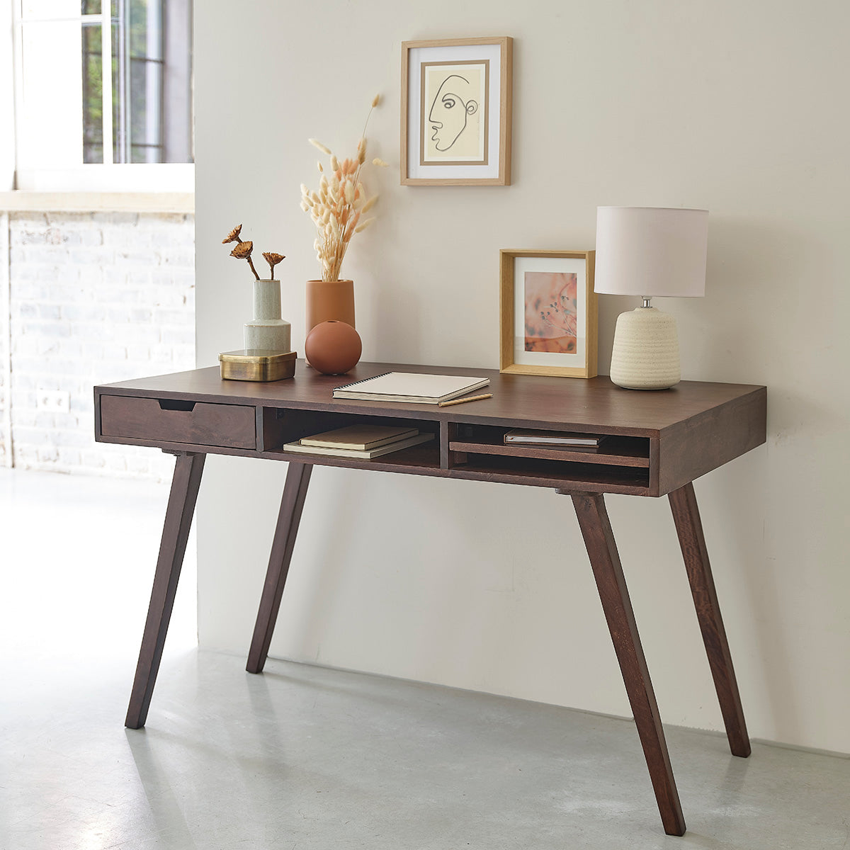 BRUNE - Escritorio de mango macizo de 120 cm