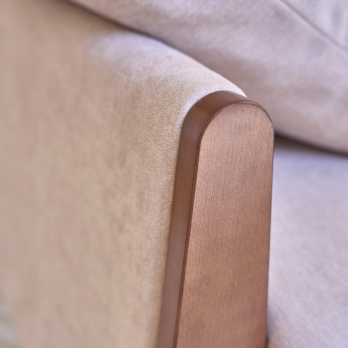 ONDINE - Sofá recto de 4 plazas de madera maciza y terciopelo beige chiné